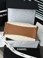 Fortok Chanel Spring Summer 2026 CHANEL 25 Small Handbag Brown 30-26-14cm - 5
