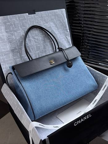 Fortok Chanel Urban Essential East West Large Shopping Bag 30x42x15cm