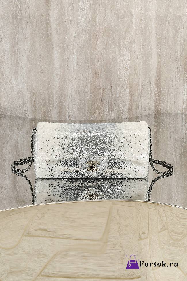 Fortok Chanel Silver/White Sequin CC Flap Shoulder Bag 24x12x4cm - 1
