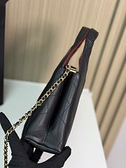 Fortok Chanel Métiers d’art 2026 Shopping Bag Black 23x23x7cm - 3