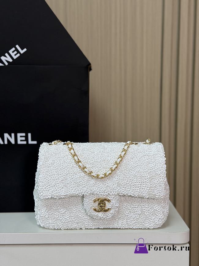 Fortok Chanel Mini Flap Bag Sequins White 20×15×7cm - 1
