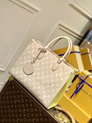 Fortok Louis Vuitton OnTheGo MM 
