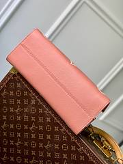 Fortok Louis Vuitton OnTheGo MM Tote Bag Rose Trianon And Crème 35x28x15cm - 3