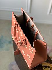 Fortok Louis Vuitton OnTheGo MM Tote Bag Rose Trianon And Crème 35x28x15cm - 2