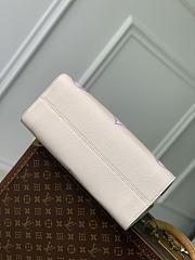 Fortok Louis Vuitton OnTheGo MM Latte and Bubble Tea Monogram Empreinte Leather 34x26x13cm - 2