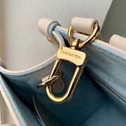 Fortok Louis Vuitton OnTheGo PM Latte and Candy Blue Monogram Empreinte Leather 25x19x11.5cm - 2