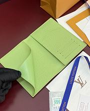 Fortok Louis Vuitton Passport Cover Green Monogram Canvas 10 x 14 x 2.5cm - 3