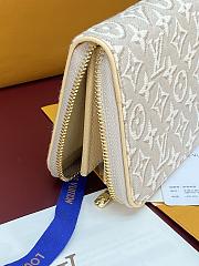 Fortok Louis Vuitton Zippy Wallet Monogram Emblème Peuplier M29575 19.5 x 10.5 x 2.5 cm - 6