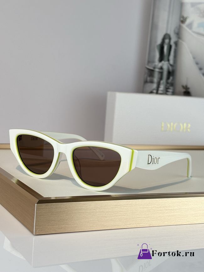 Fortok Dior Pop B1I Sunglasses White  - 1