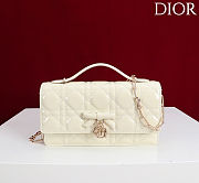 Fortok Dior My Dior Mini Bag Butter Yellow Patent Leather 21cm*11.5*4cm - 1