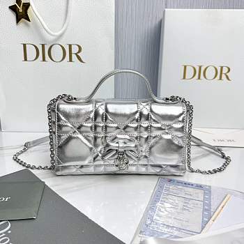 Fortok Dior My Tender Dior Top Handle Mini Bag Metallic Silver 21 x 11.5 x 7cm