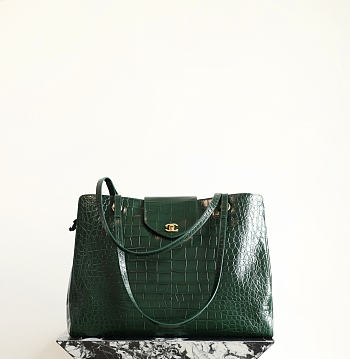 Fortok Chanel Tote Bag Crocodile-embossed Calfskin Black 36 x 46 20cm