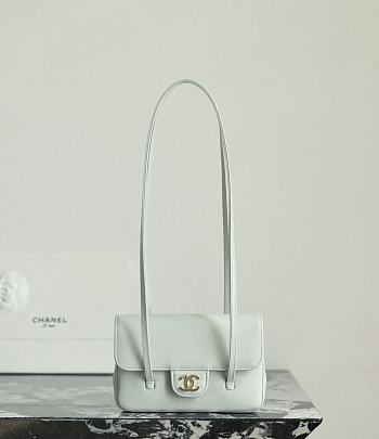 Fortok Chanel Shiny Caviar Mini Preppy Coco Shoulder Bag White 11.5×17x5cm