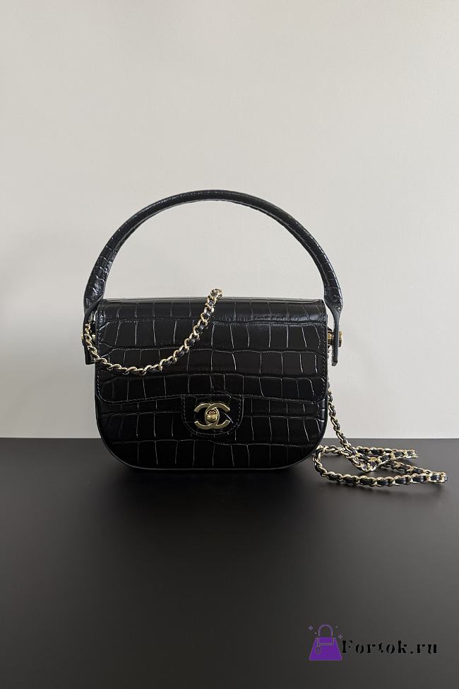 Fortok Chanel Crocodile Embossed Calfskin Top Handle Bag Black 20-15-5.5cm  - 1