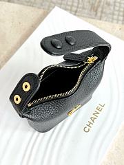 Fortok Chanel Micro Top Handle Round Hobo Pouch in Black Grained Calfskin 11*11*4cm - 3