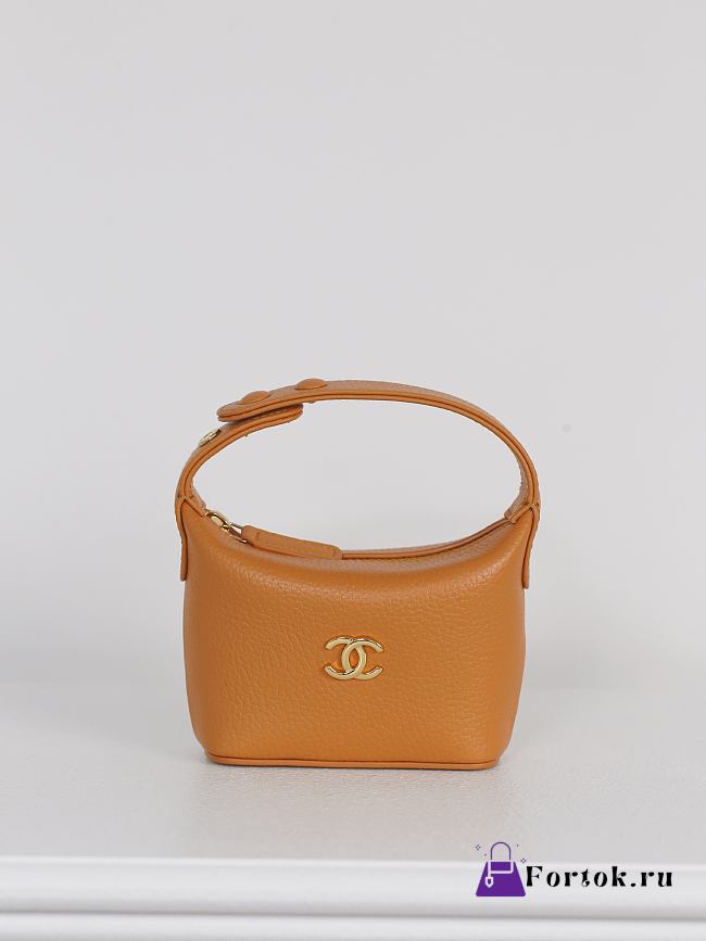 Fortok Chanel Micro Top Handle Round Hobo Pouch Brown Grained Calfskin 11*11*4cm - 1