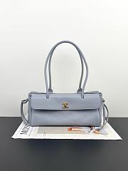 Fortok Chanel Grained Calfskin Stitched Urban Essentials Small Shopping Bag Grey 30.5×11.5×15cm - 1