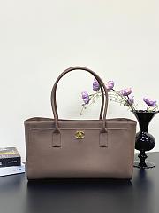 Fortok Chanel Small Cerf Shopping Bag Black Calfskin Brown 34×13×20cm - 1