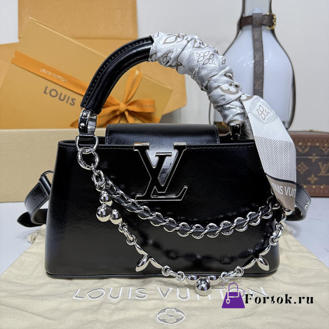 Fortok Louis Vuitton Capucines East-West Bag Black 22*8*12cm  - 1