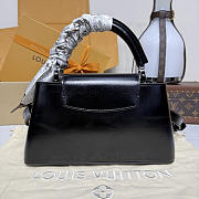 Fortok Louis Vuitton Capucines East-West Bag Black 26.5*8*14cm - 3