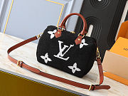 Fortok Louis Vuitton Speedy Bandoulière 25 Shearling Bag Black 25x19x15cm - 3