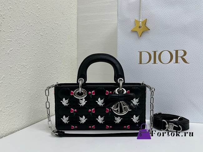 Fortok Dioramour Lady D-Joy Bag Black Cannage Lambskin Embroidered with Multicolor Doves & Roses Motif 22x12x6cm - 1