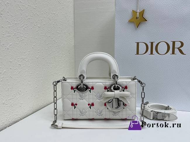 Fortok Dioramour Lady D-Joy Mini Bag White Cannage Lambskin Embroidered with Multicolor Doves & Roses Motif 19x10x5.5cm - 1