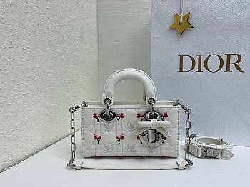Fortok Dioramour Lady D-Joy Mini Bag White Cannage Lambskin Embroidered with Multicolor Doves & Roses Motif 19x10x5.5cm