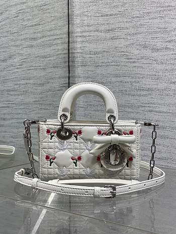Fortok Dioramour Lady D-Joy Micro Bag White Cannage Lambskin Embroidered with Multicolor Doves & Roses Motif 16*5*9cm