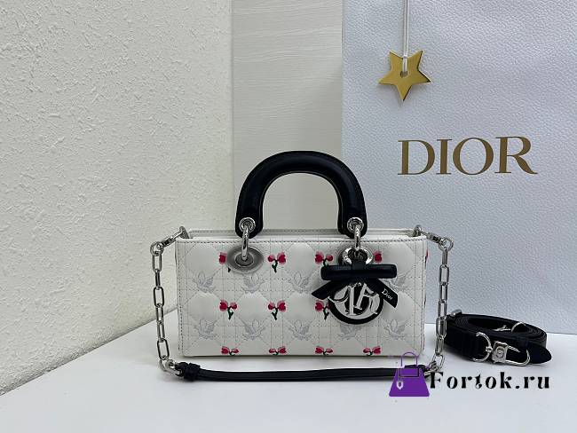 Fortok Dioramour Lady D-Joy Bag White/Black Cannage Lambskin Embroidered with Multicolor Doves & Roses Motif 22x12x6cm - 1