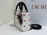 Fortok Dior Mini Lady Dior Bag White/Black Cannage Lambskin Embroidered with Multicolor Doves & Roses Motif 18 x 15 x 7 cm - 3