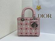 Fortok Dior Small Lady Dior Bag Pink Cannage Lambskin Embroidered with Multicolor Doves & Roses Motif 18 x 15 x 7 cm - 5