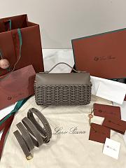 Fortok Loro Piana Extra Pocket L19 East-West Wicker Rattan Taupe 19 x 12 x 7 cm  - 5