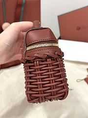 Fortok Loro Piana Extra Pocket L19 East-West Wicker Rattan Chestnut Brown 19 x 12 x 7 cm  - 4