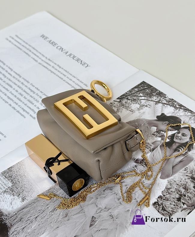 Fortok Fendi Nano Mamma Baguette Etoupe 10x3x7cm - 1