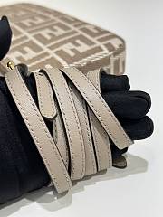 Fortok Fendi Baguette Pouch Brown FF Jacquard Fabric 20x3x12cm - 4