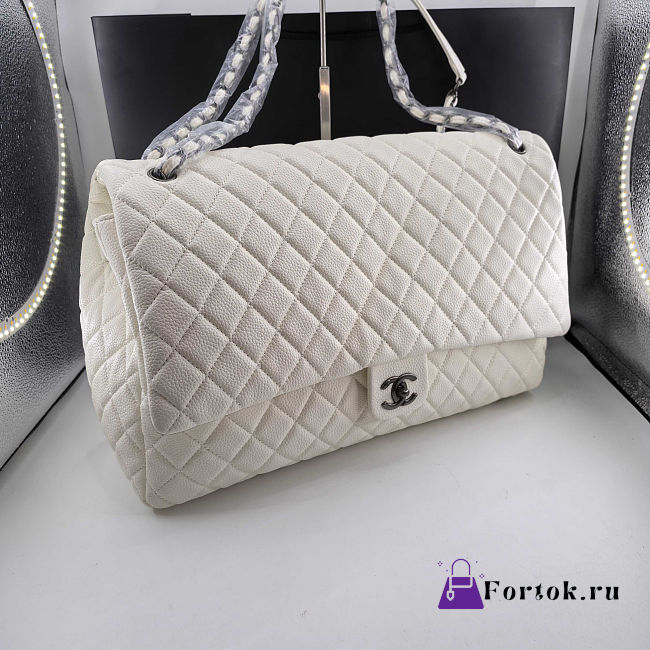 Fortok Chanel XXL Flap Airport Bag White Old Silver Hardware 46x27x13cm - 1