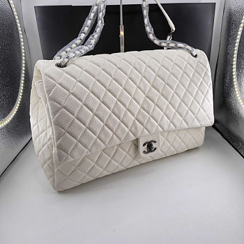 Fortok Chanel XXL Flap Airport Bag White Old Silver Hardware 46x27x13cm