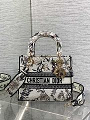 Fortok Dior Medium Lady D-Lite Bag Black and White Florilegio Embroidery 24*11*20cm - 1