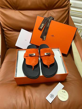 Fortok Hermès Empire Sandals Orange Suede 