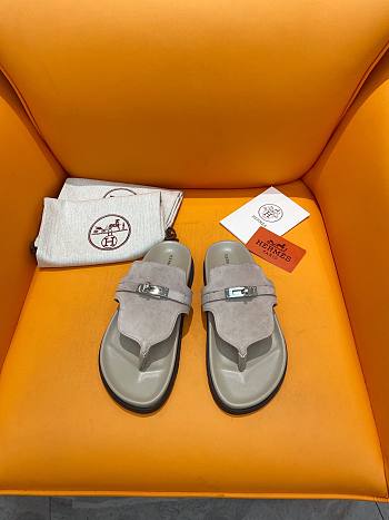 Fortok Hermès Empire Sandals Suede Etoupe