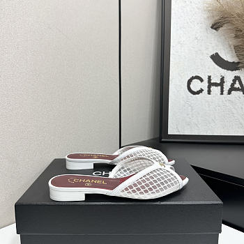 Fortok Chanel Coco Beach 2026 Collection White Mules Flats