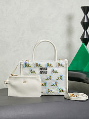 Fortok Miu Miu Embroidered Mesh Tote Bag White 19.5 X 14 X 9 cm - 1