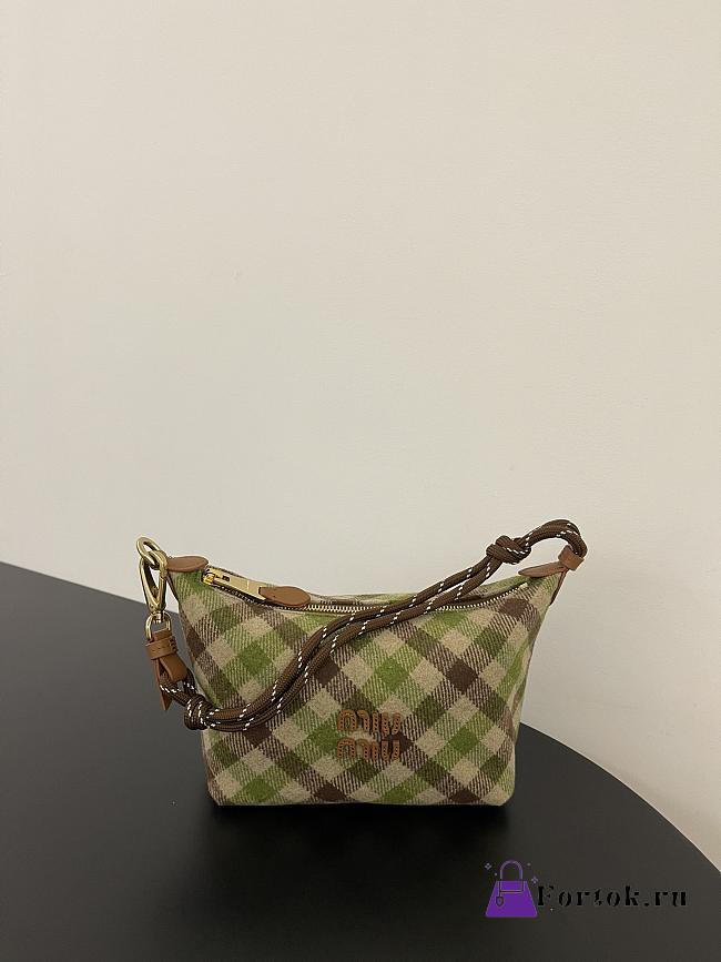 Fortok Miu Miu Plaid Wool Pouch Green 14*18.5*10cm - 1