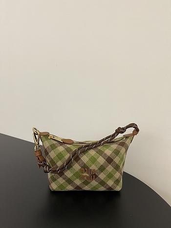 Fortok Miu Miu Plaid Wool Pouch Green 14*18.5*10cm
