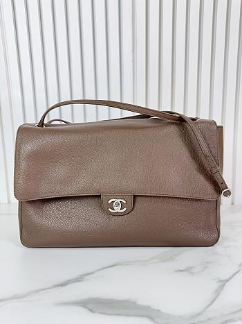 Fortok Chanel Grained Calfskin Small Souplissimo Maxi Flap Bag Light Brown 26*38*11cm