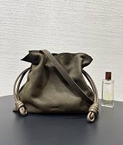 Fortok LOEWE Flamenco Clutch Bag Tundra Green Suede 30✕24.5✕10cm - 4