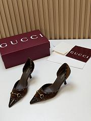 Fortok Gucci Savoy Pump Pink Horsebit d'Orsay Silhouette Velvet Brown 7.5cm - 1