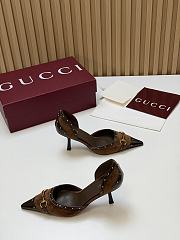 Fortok Gucci Savoy Pump Pink Horsebit d'Orsay Silhouette Velvet Brown 7.5cm - 4