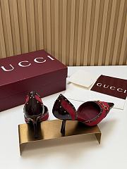 Fortok Gucci Savoy Pump Pink Horsebit d'Orsay Silhouette Velvet Burgundy 7.5cm - 6